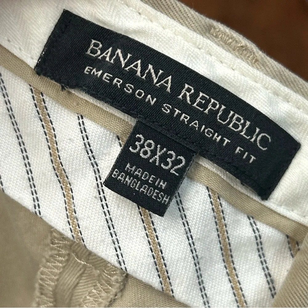 Banana Republic Emerson straight fit Khaki Chinos‎